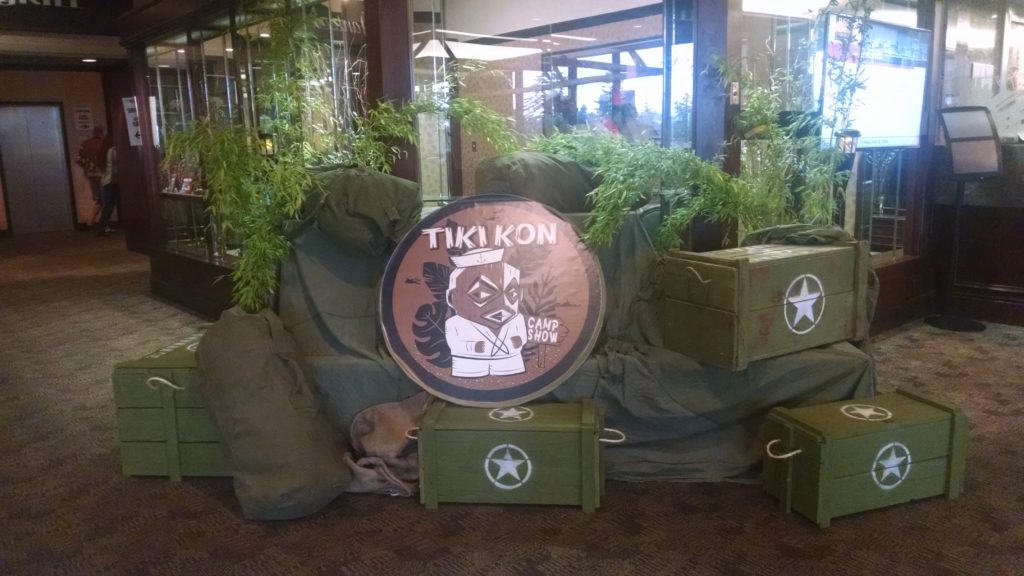 Tiki Kon 2016 display