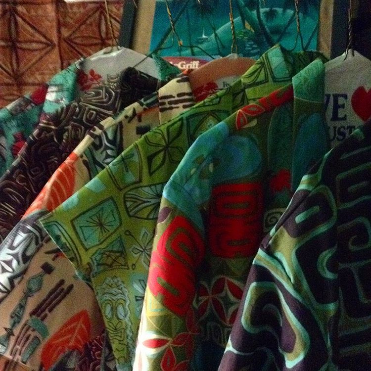 Sophista-Tiki Togs custom made Aloha shirts