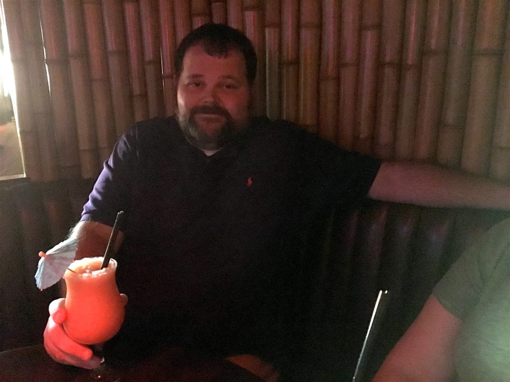 Joe with his Painkiller at Tiki No