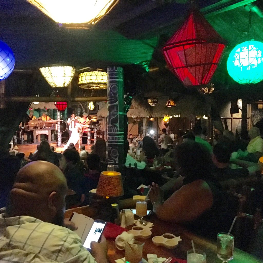 The crowd watching the show at The Mai Kai