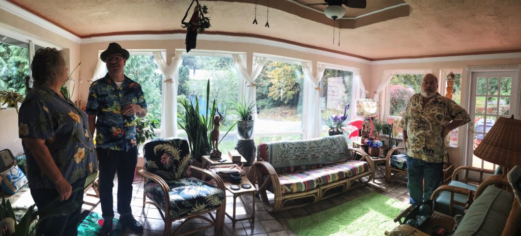 The sun room at The Fuzzy Smudge