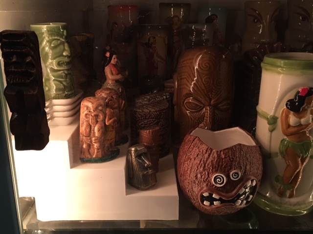 Tiki mugs at The Fuzzy Smudge