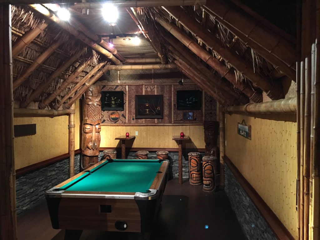 Pool room at The Kona Club