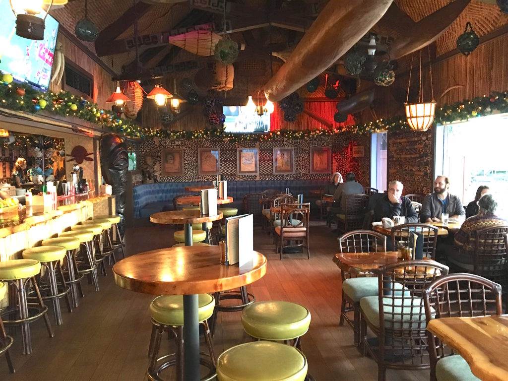 Trader Vic's bar