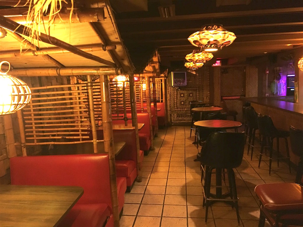 Chef Shangri La Lounge