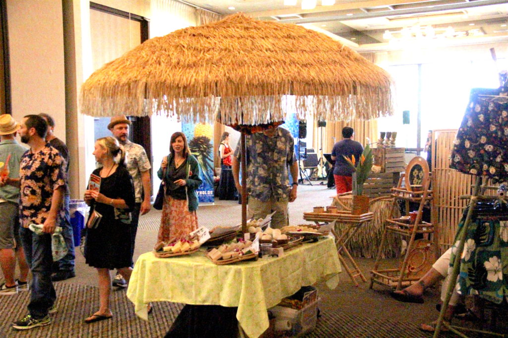 Island Marketplace - Tiki Kon 2017 Caribbean Castaway