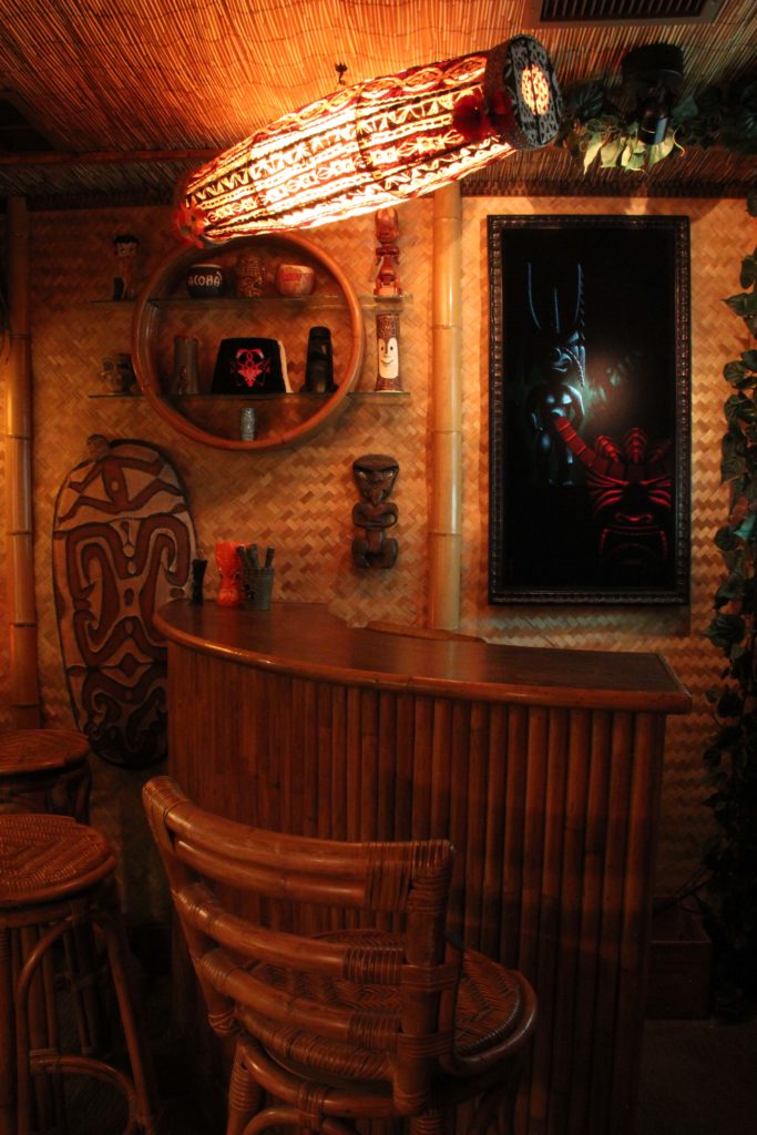 Aloha Theater And Tiki Bar